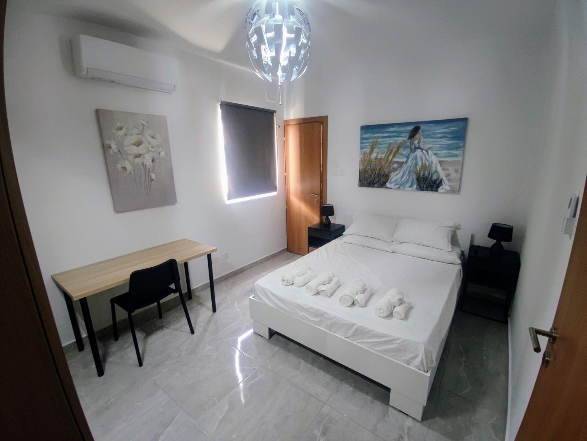 Deggies Apartments - Spacious, Modern Apartment! 나샤르 외부 사진
